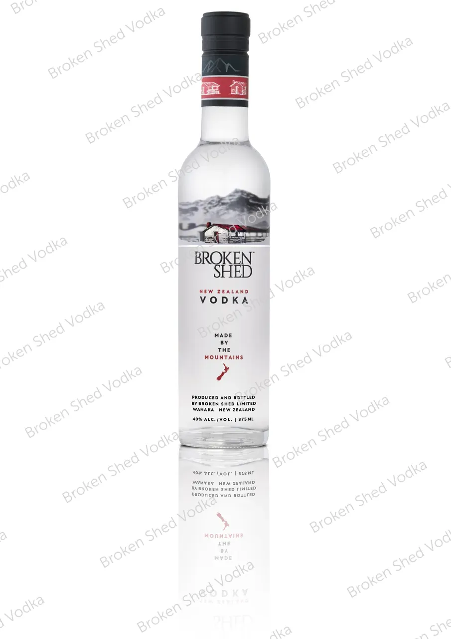 BSV_375ML_Front_Reflections