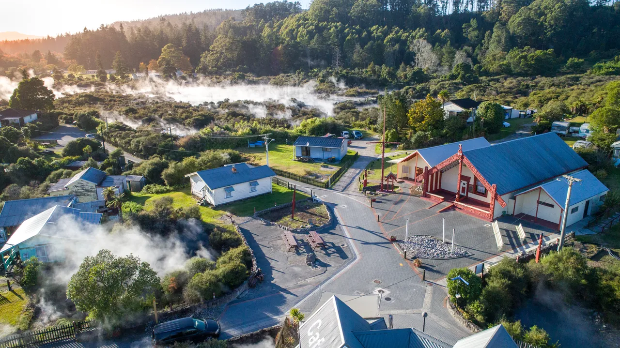 whakarewarewa-māori-village-marae-aerial