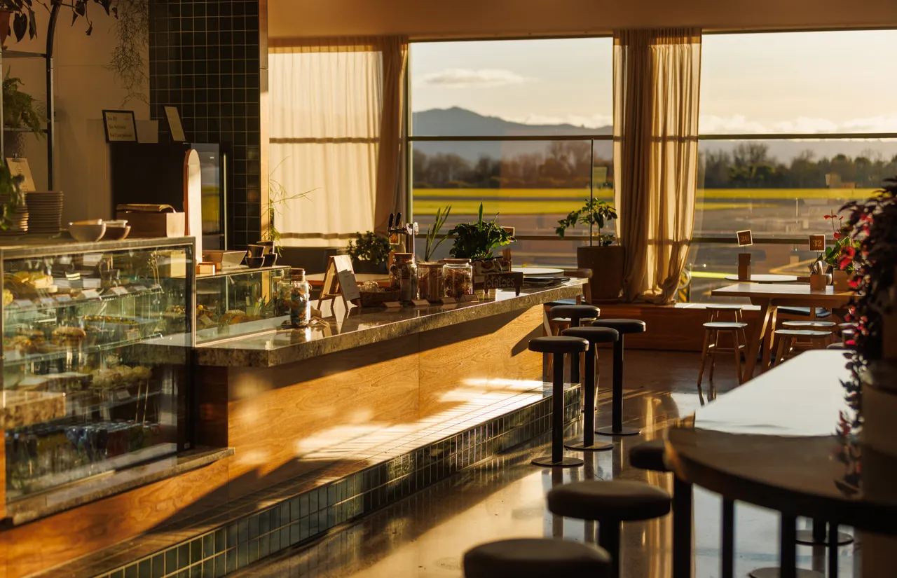 Rotorua Regional Airport - The Hanger Café