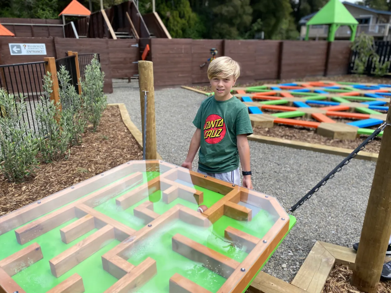 Wonderworld Amazement Park_Gravity Maze