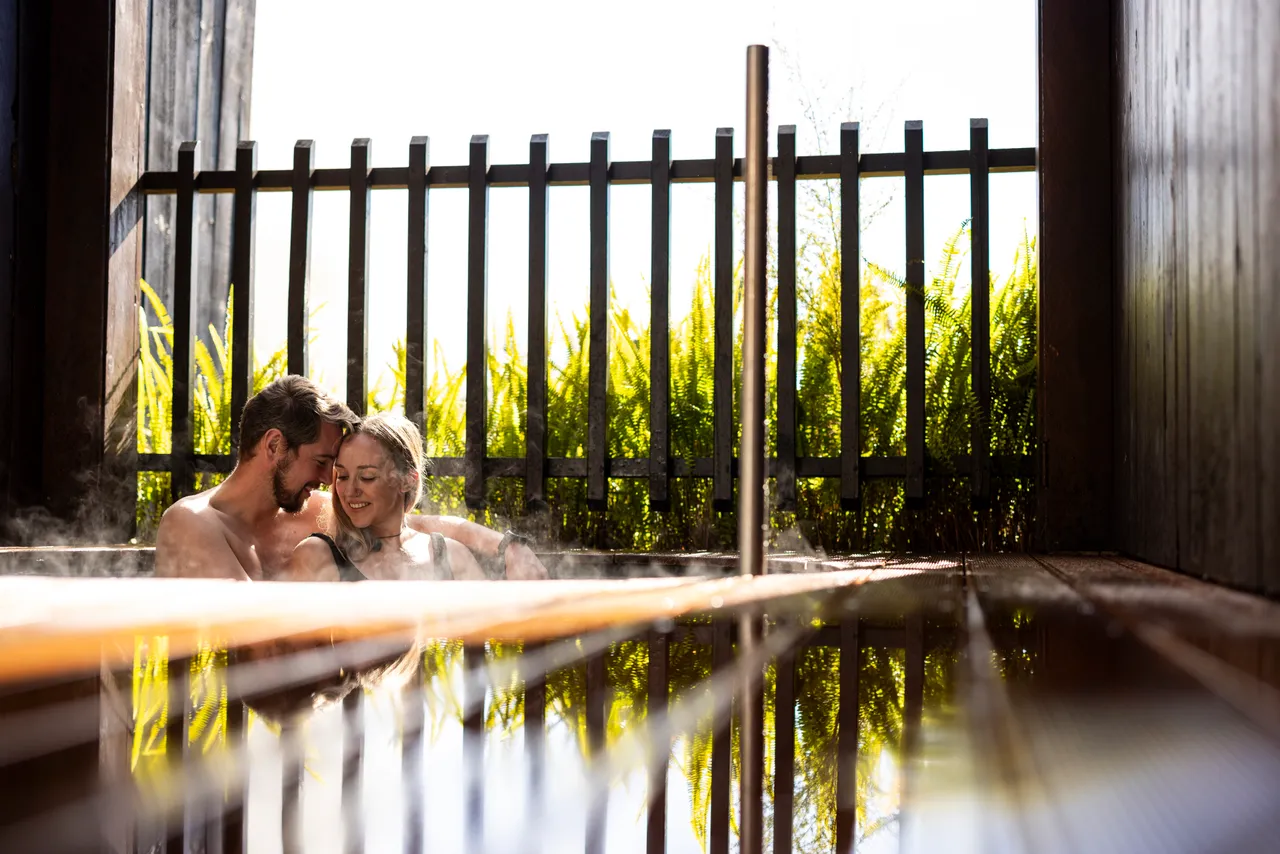 Waikite Valley Hotpools_private pool