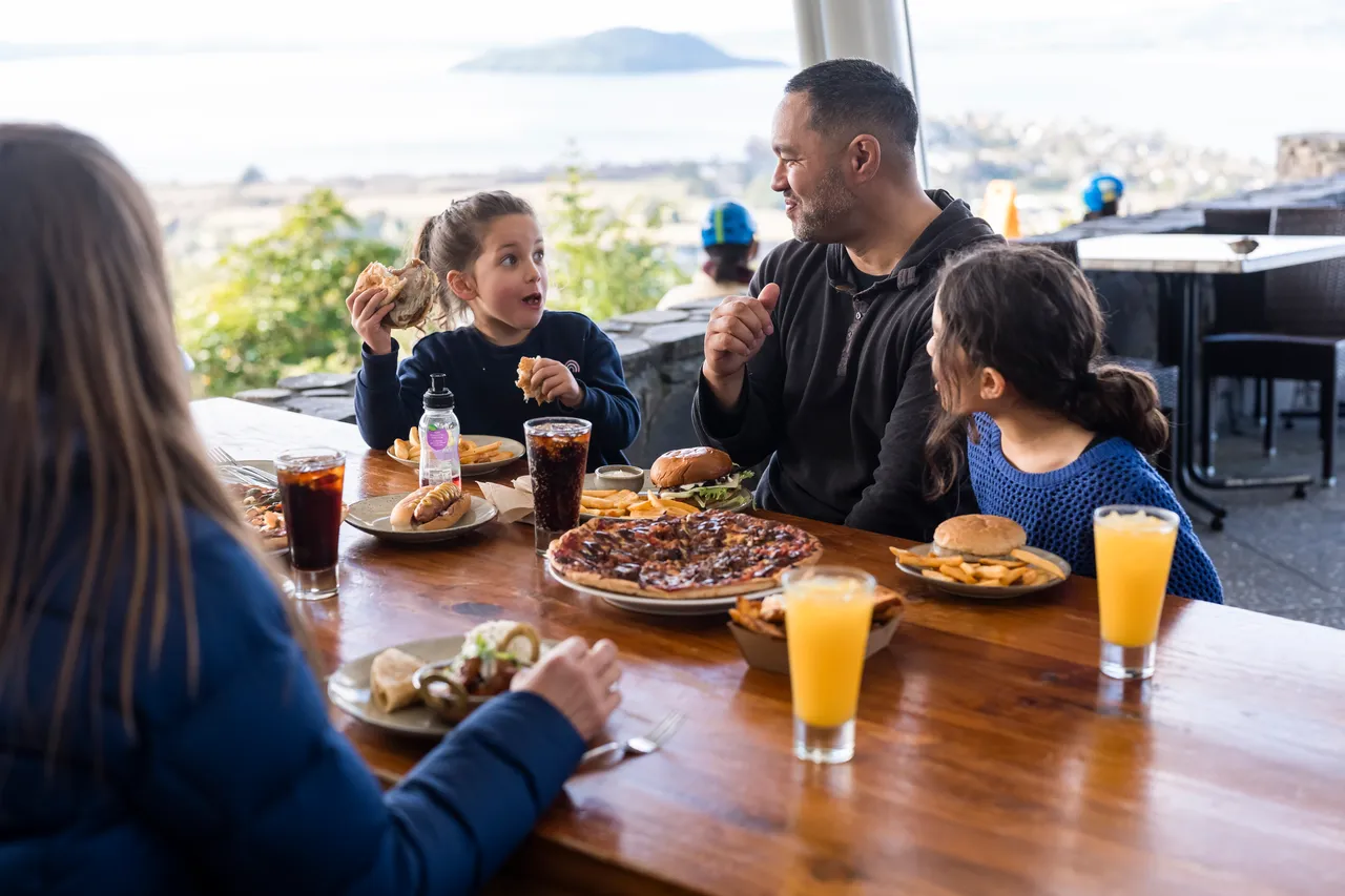 Skyline Rotorua_Market Kitchen_Family
