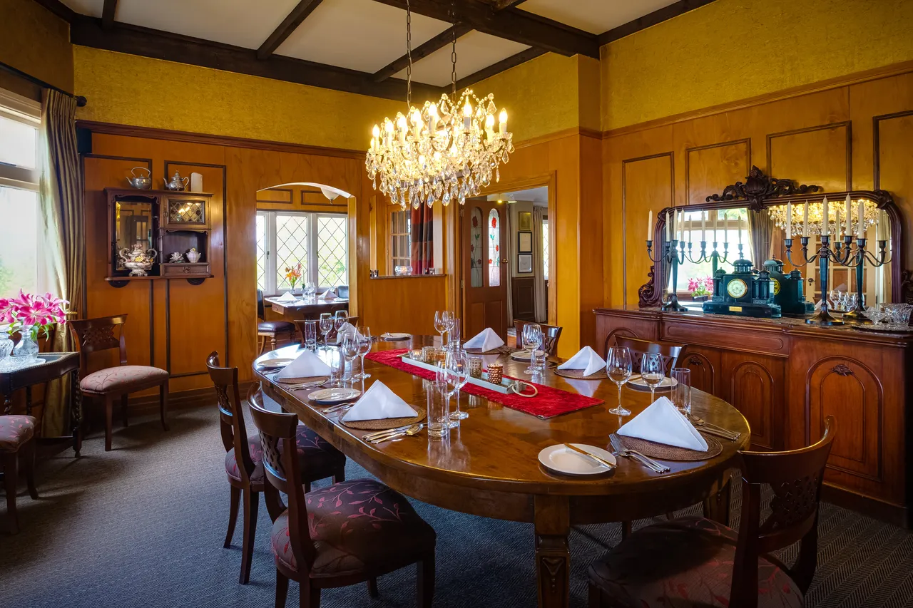 On the Point_Dining Rooms 4