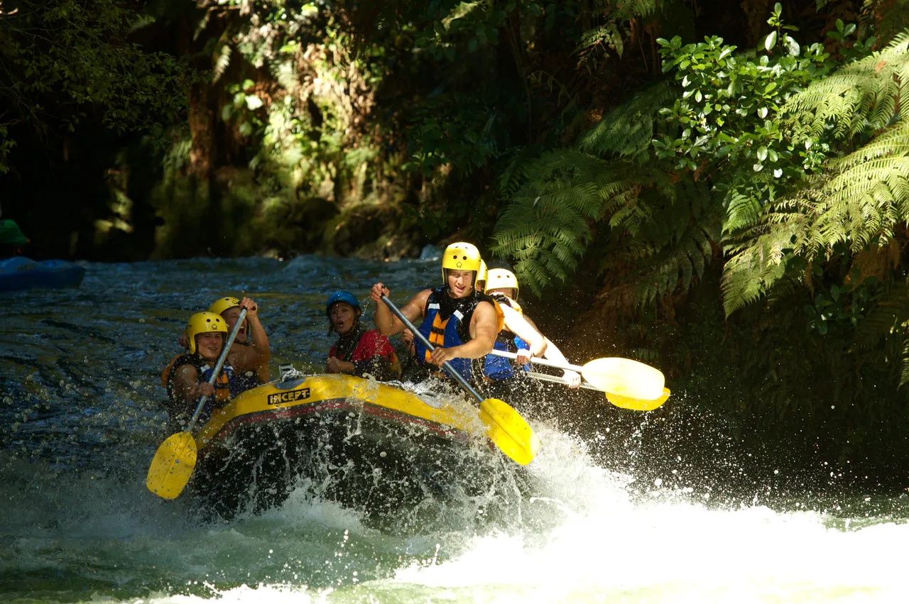 Rotorua Rafting (1)