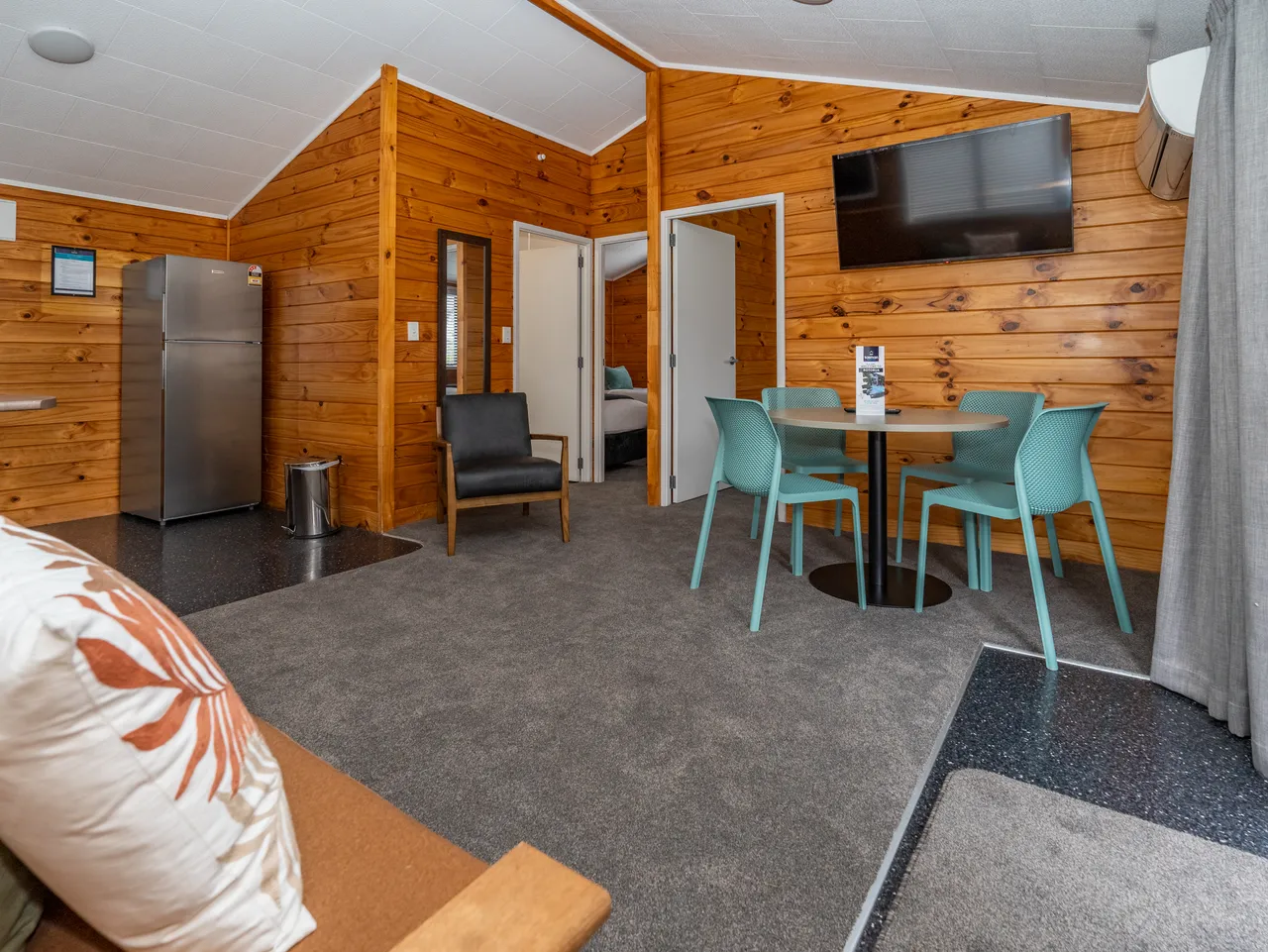 Tasman Holiday Parks Rotorua_2 bedroom motel room