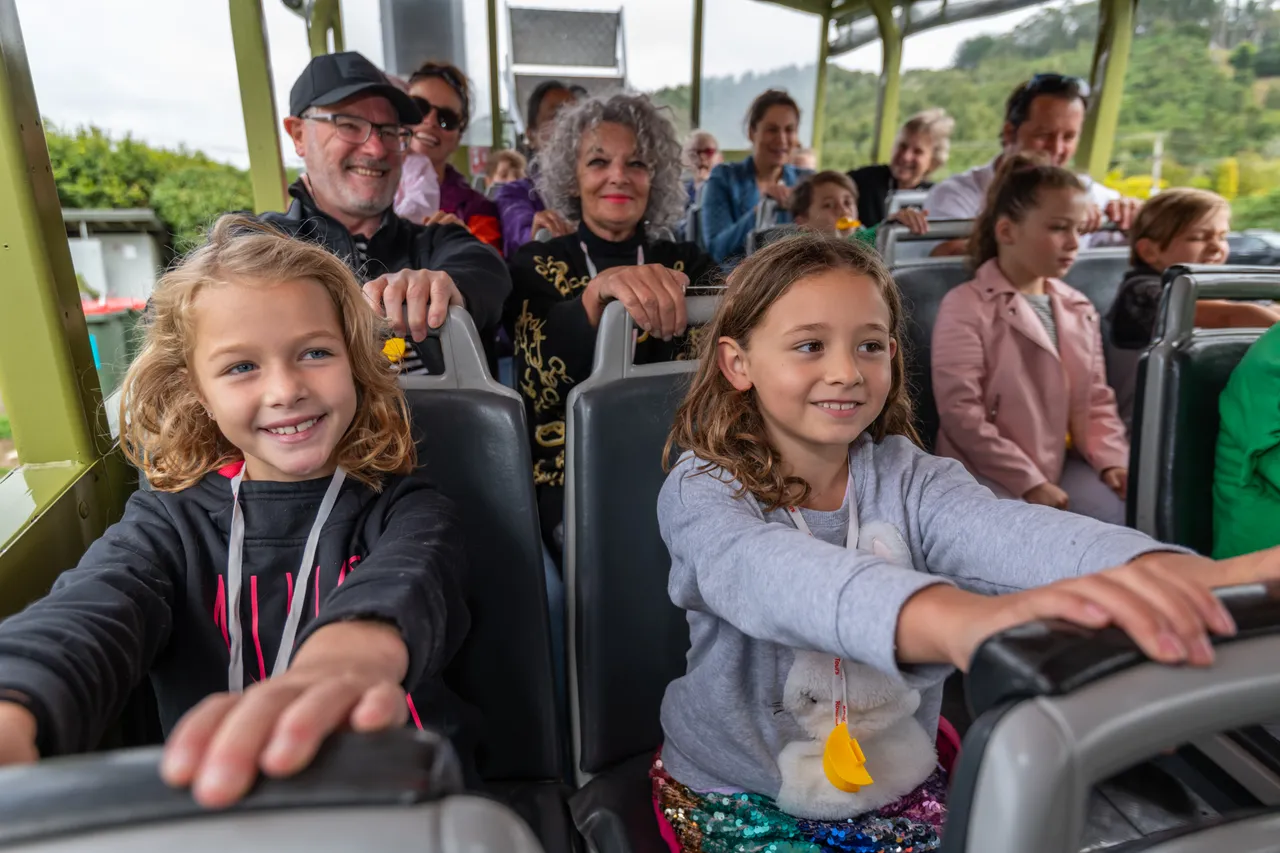 hero-rotorua-duck-tours-lake-okareka-adrian-hodge