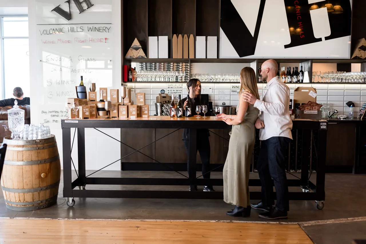 Volcanic Hills Winery_Wine Tasting