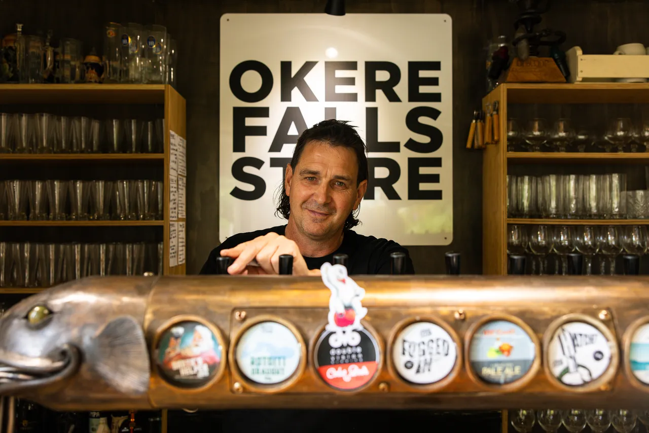 Ōkere Falls Store owner