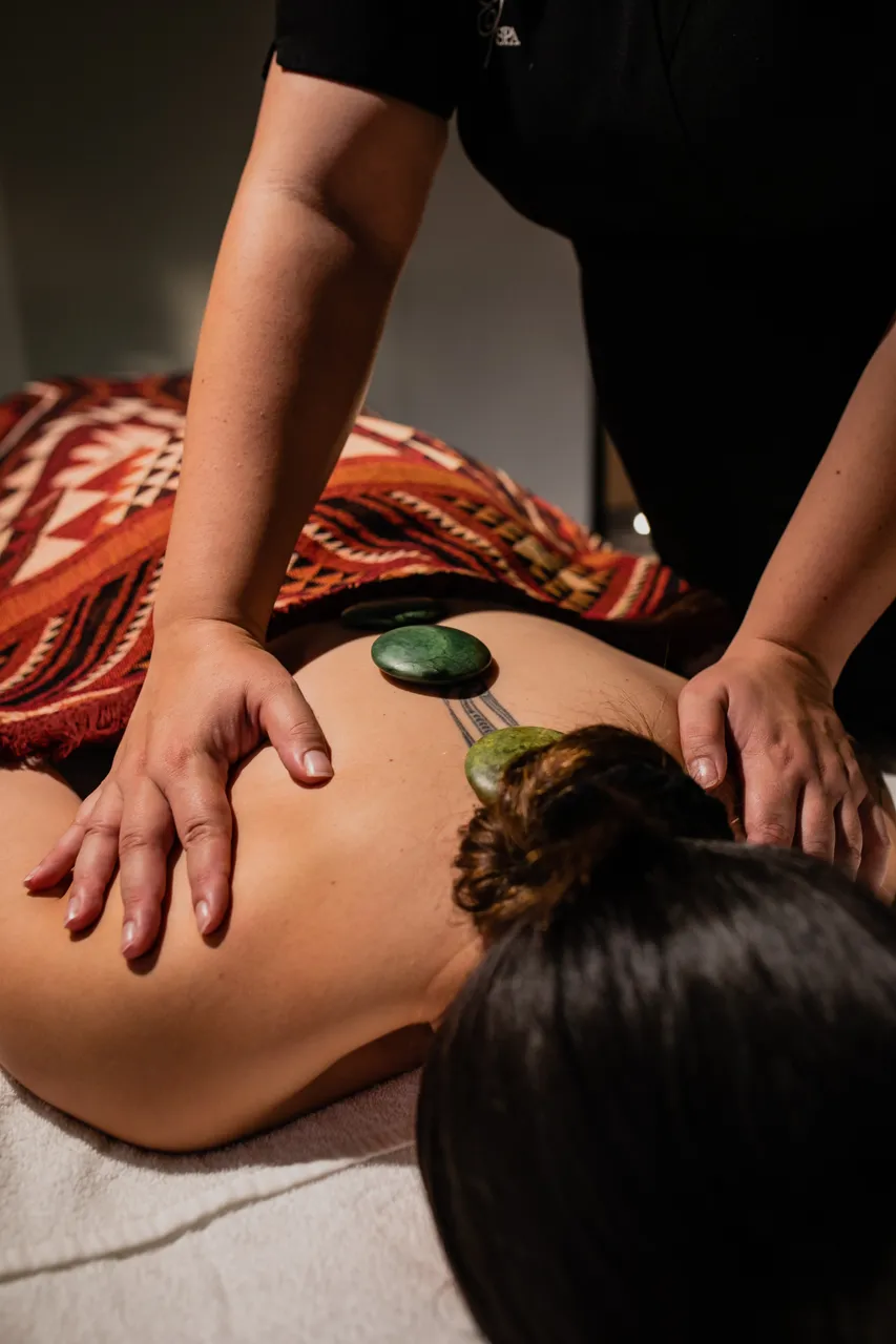 Wai Ariki Hot Springs and Spa_Massage Stones 2