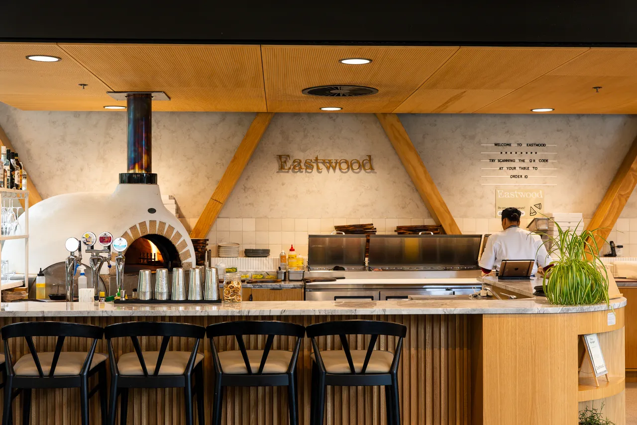 Eastwood Cafe bar