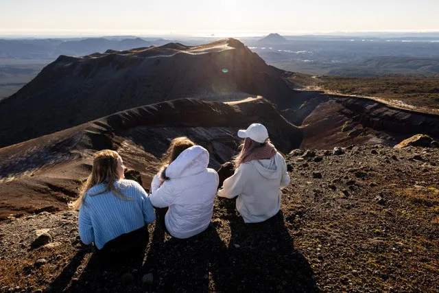 thumbnail_VAS_Tarawera_Social-Spec_Size_044
