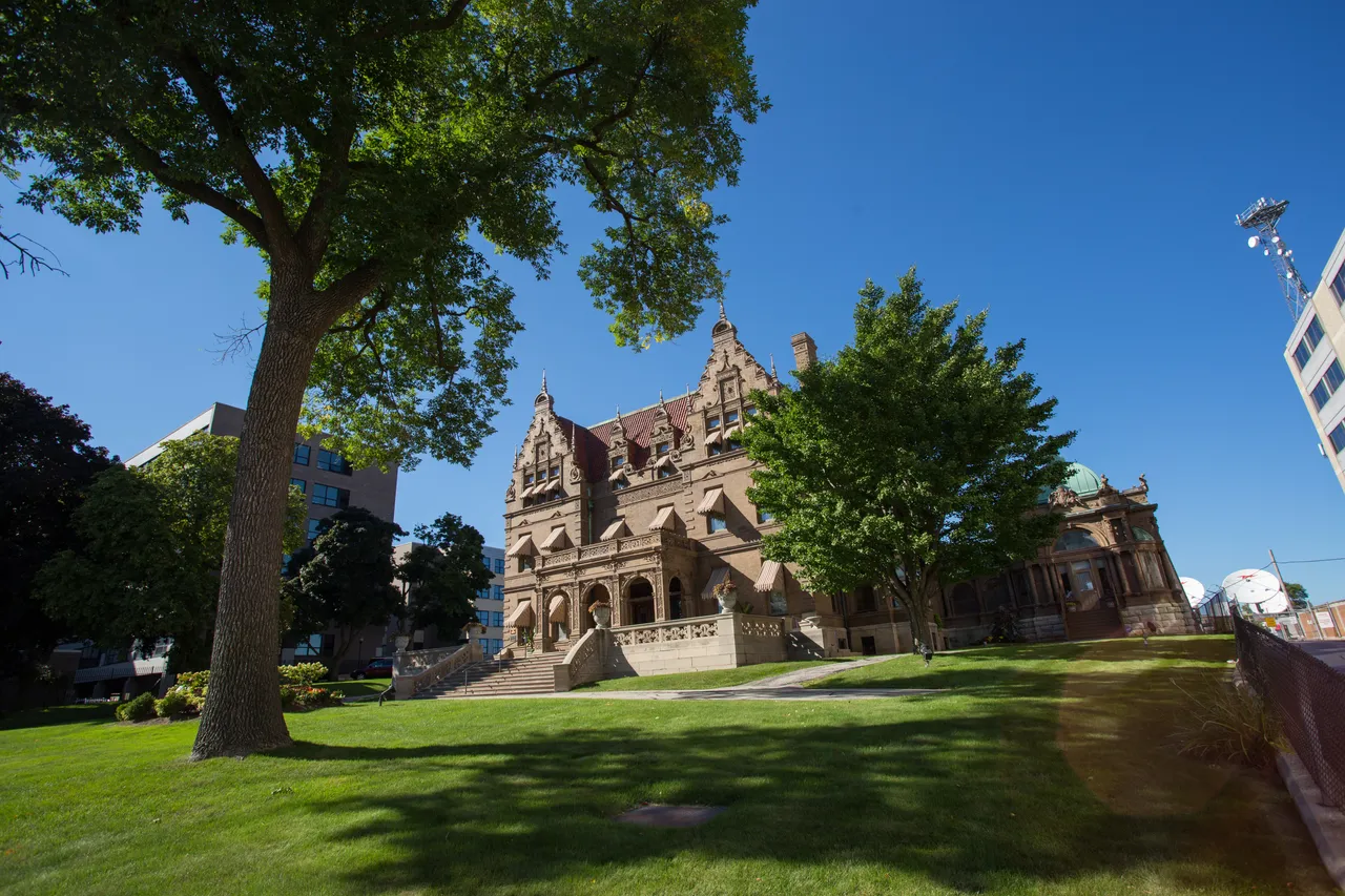 VM_Pabst Mansion_280