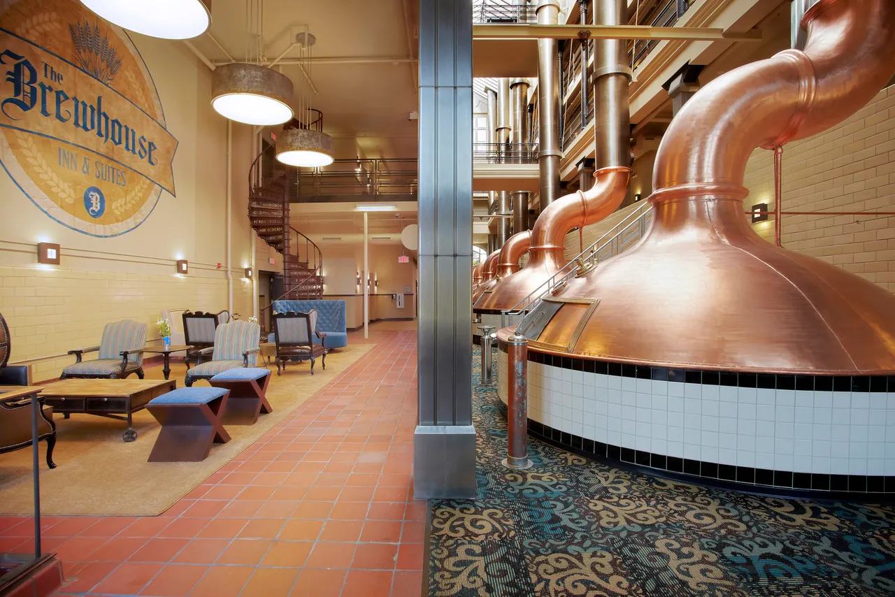 VM_BrewhouseInn&Suites_Interior_LoRes_0002
