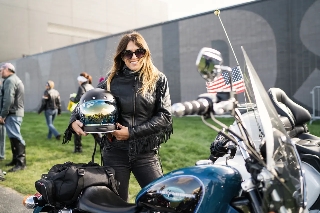 VM_KS_HarleyRally17_58