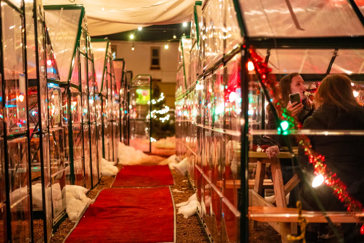 JMKE Photography - Visit Milwaukee - Winter Outdoor Dining - 01.05.2021-63