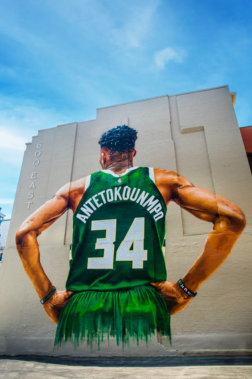 VM_GiannisMural22_-1