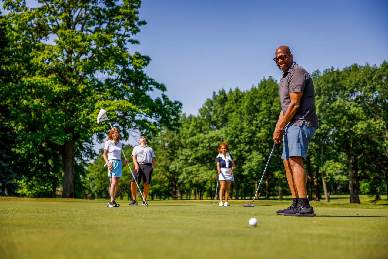 VM_Summer22_HDNickCollura_Golf_40