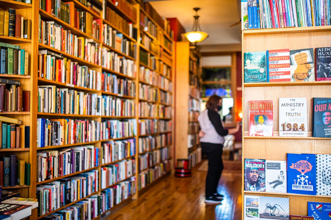 VM_Bookstores-19