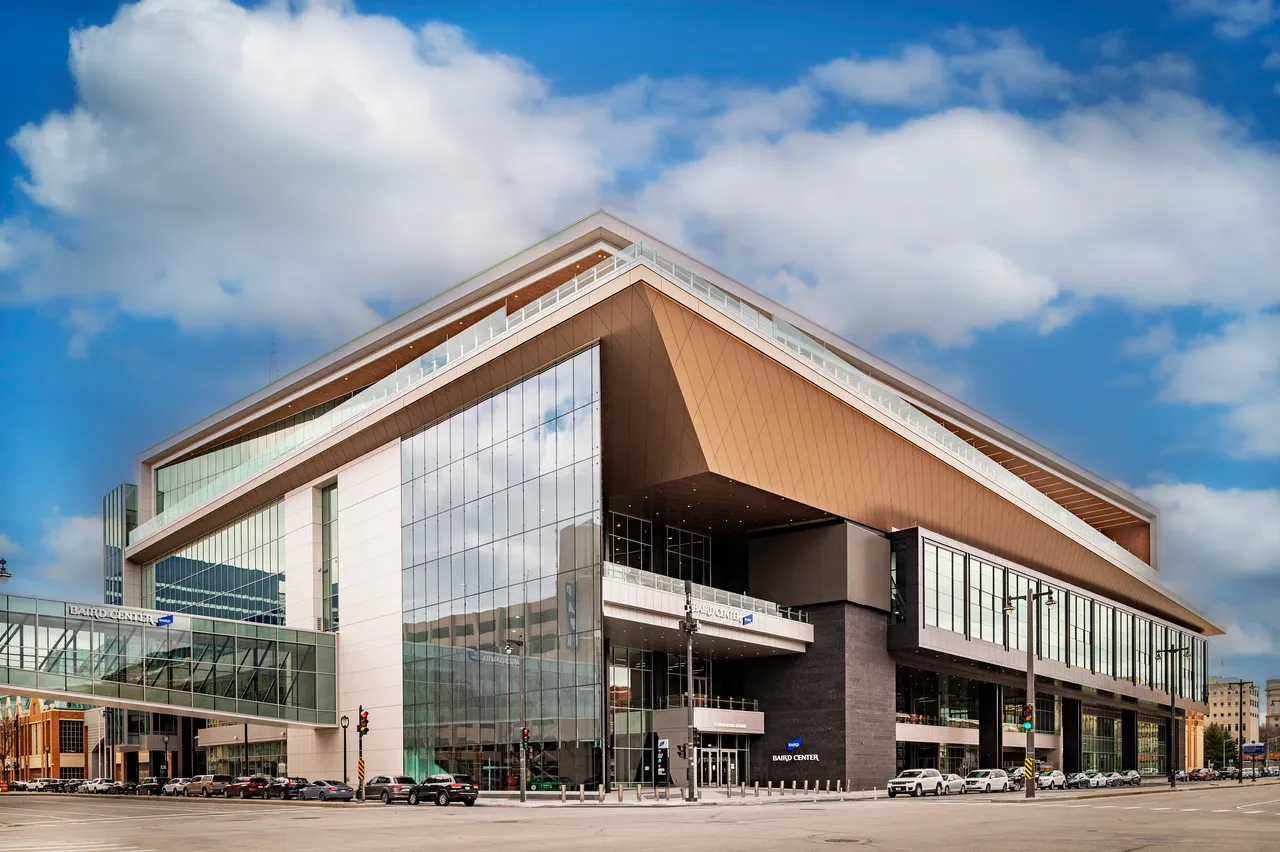 VM_BairdCenter_0524_192