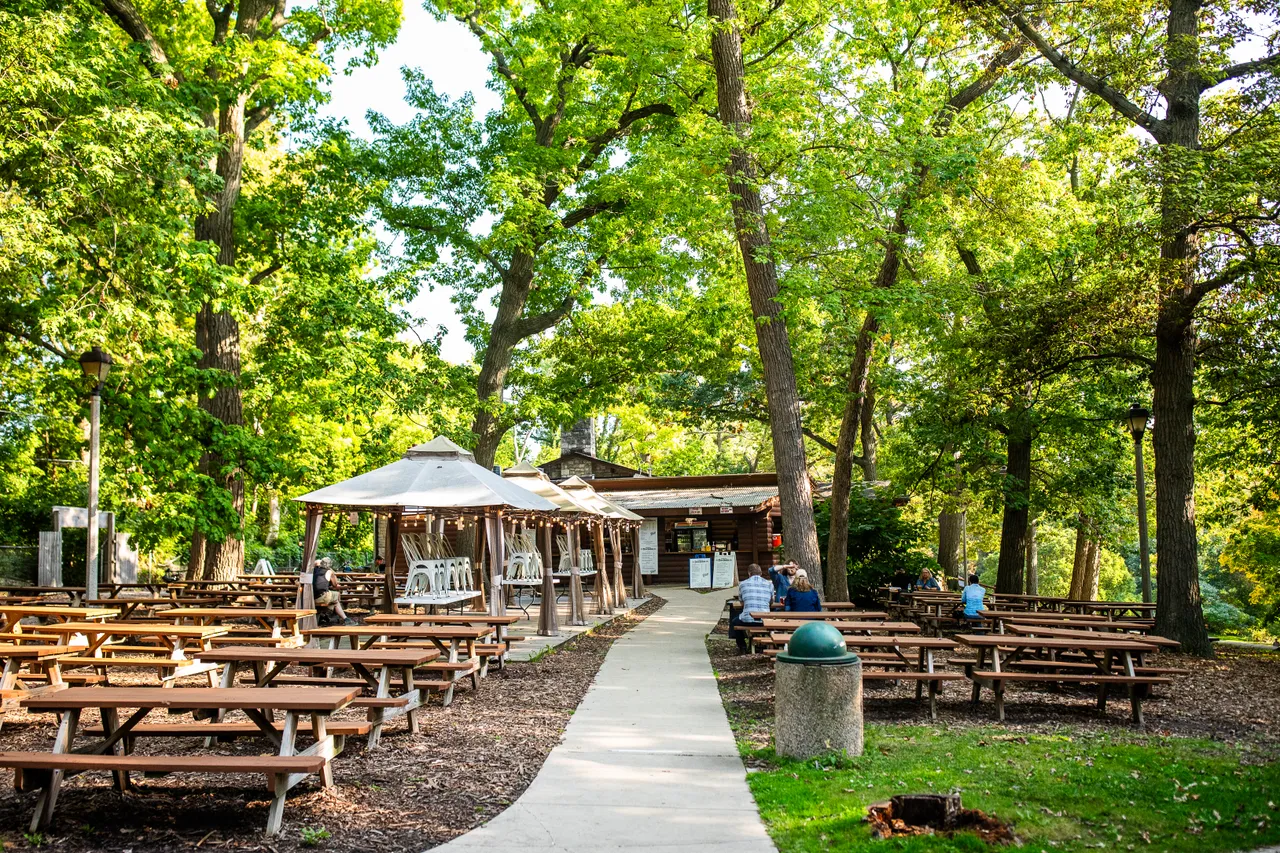 VM_HubbardParkBeerGarden-35