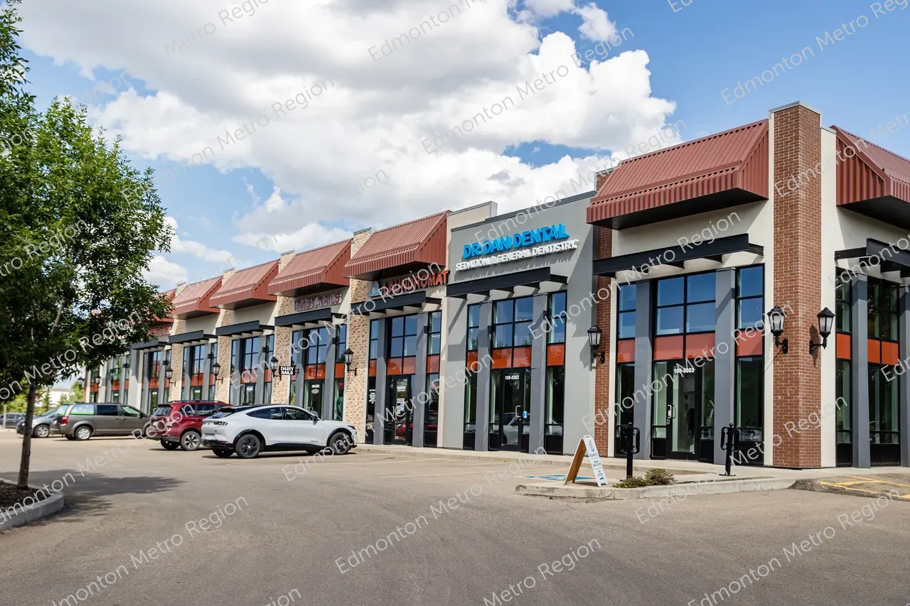 Commercial retail