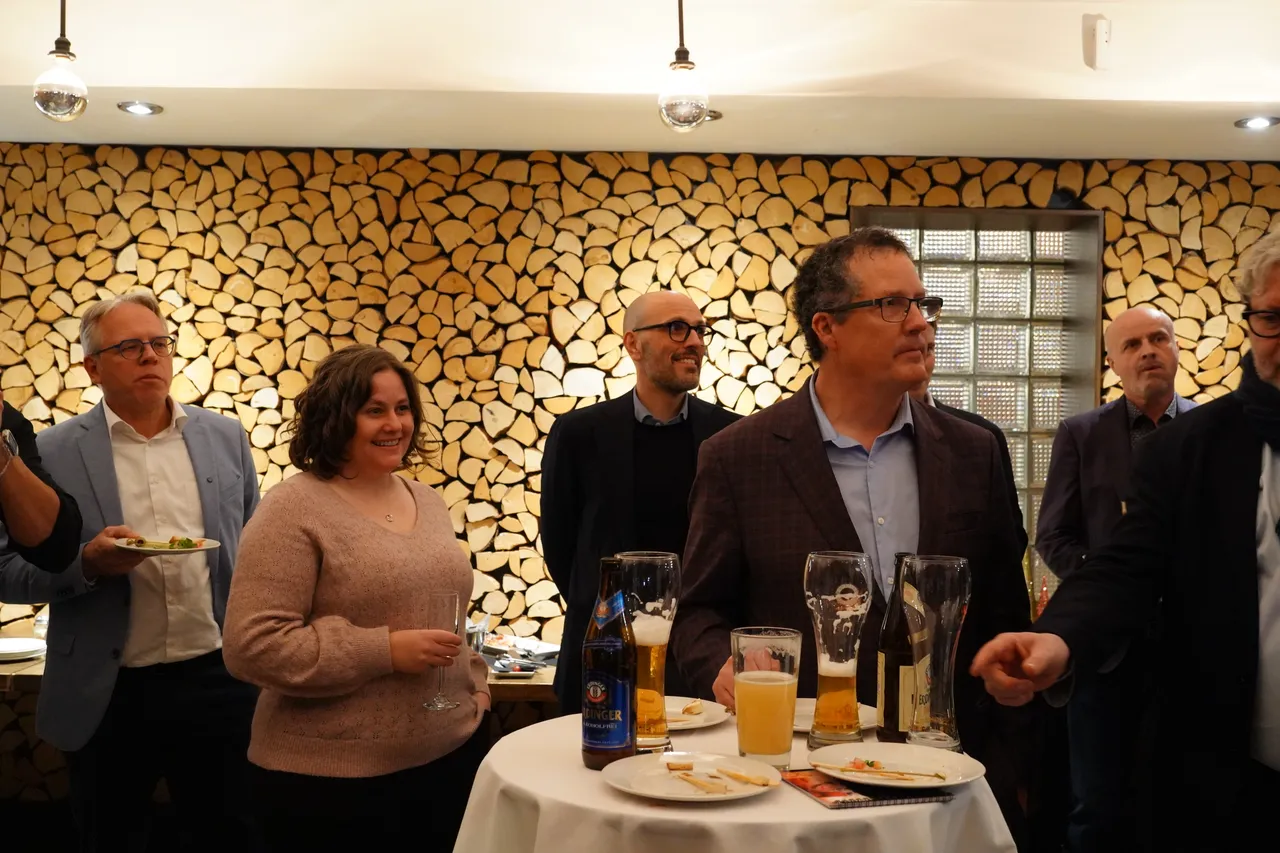 The HUB x Netherlands delegation