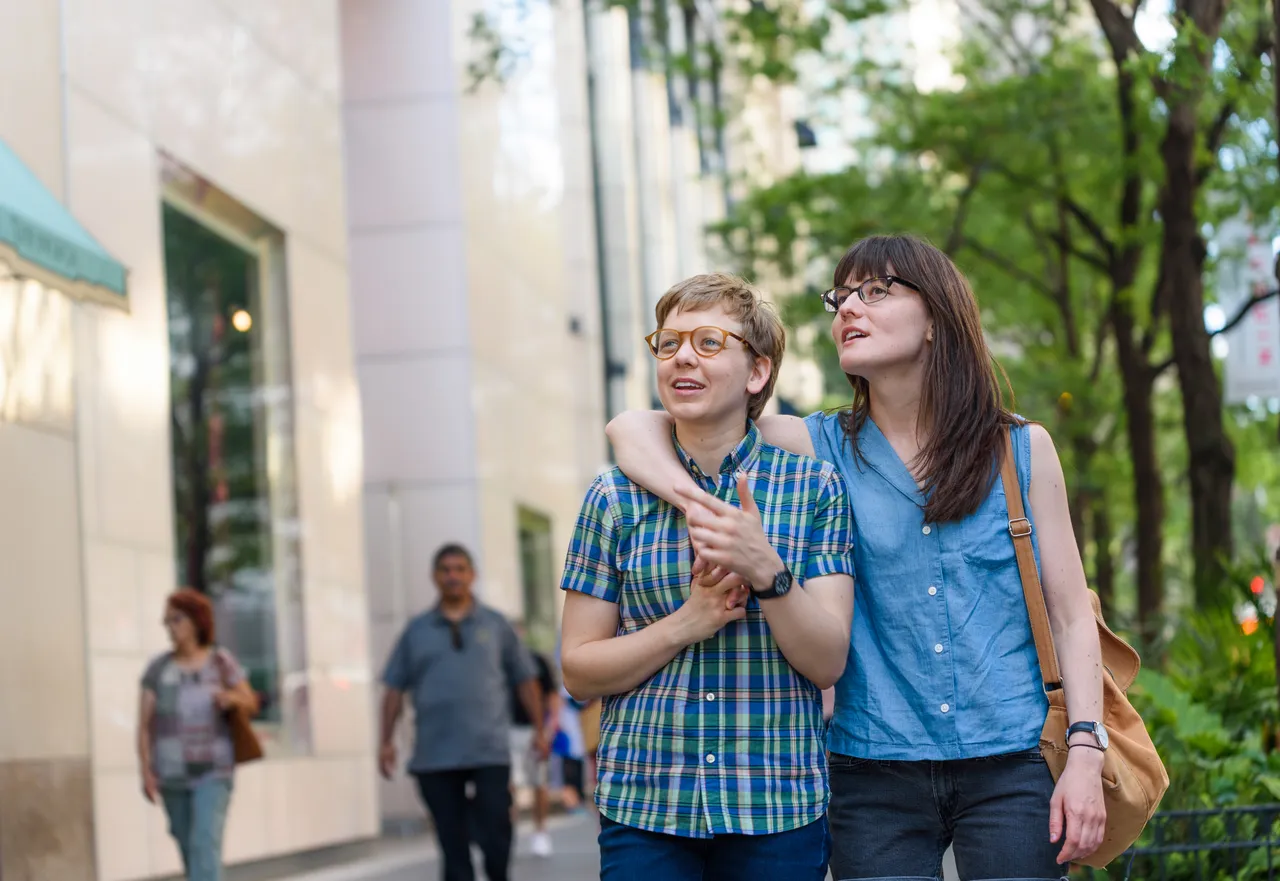 Strolling Along The Magnificent Mile