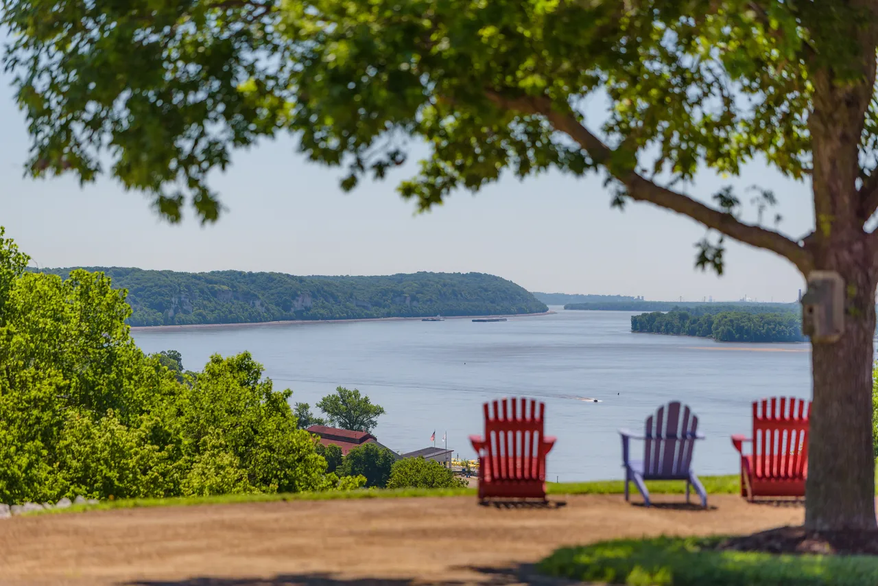 Chairs Overlooking the Mississippi River