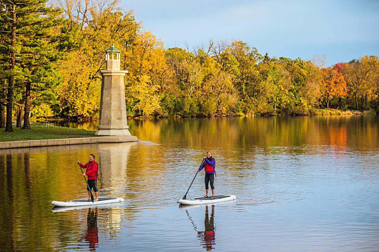 Paddling the Fox River at Fabyan Forest Preserve