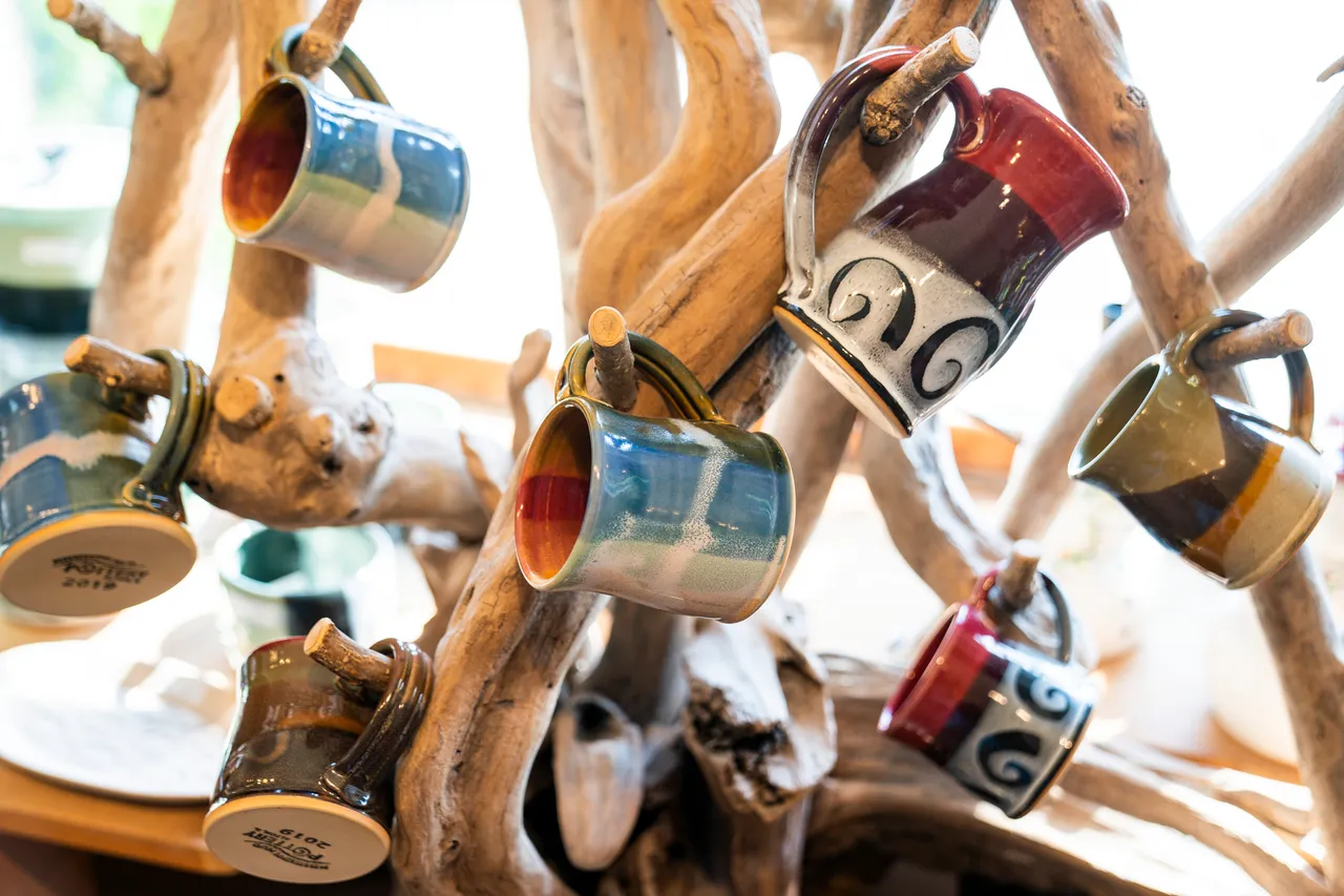 Mississippi Mud Pottery_Mugs_IL Made_Alton_Great Rivers Country