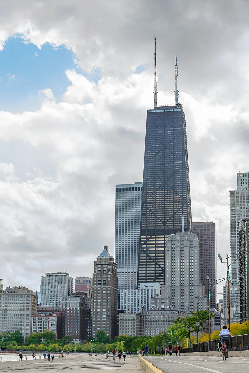 Chicago Lakefront Looking South Oak Street Beach_Chicago