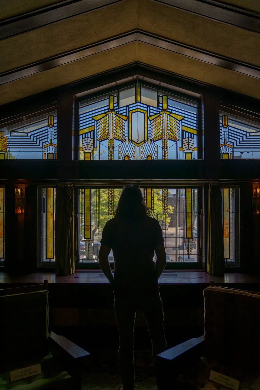 Dana Thomas House_window_Frank Llyod Wright_Springfield_Land of Lincoln