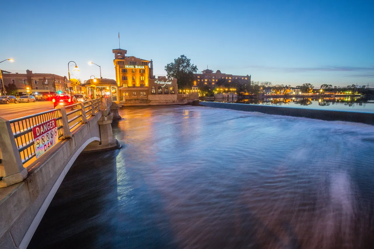 Baker Hotel_Fox River_St Charles_Beyond