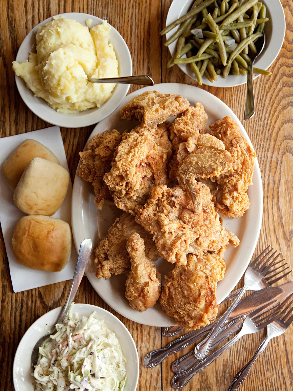 Pere Marquette Lodge_Fried Chicken_Grafton_Great Rivers Country