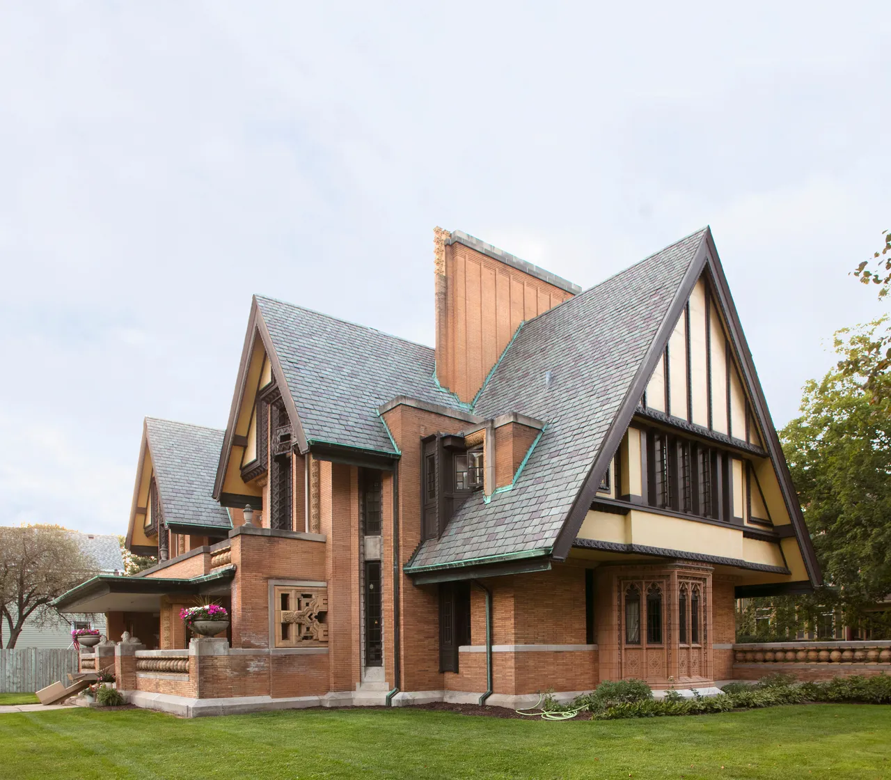 Nathan G Moore House_Frank Lloyd Wright_Oak Park_Beyond