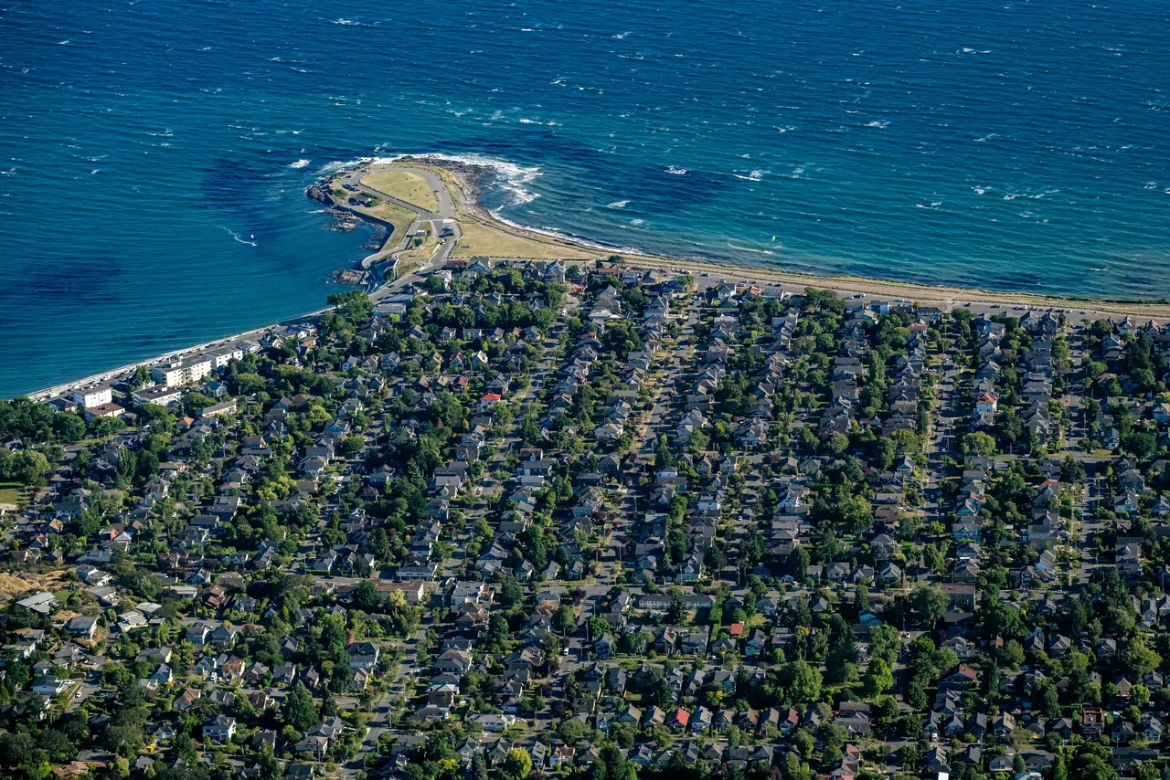 Oak Bay Residential Area and Ocean
