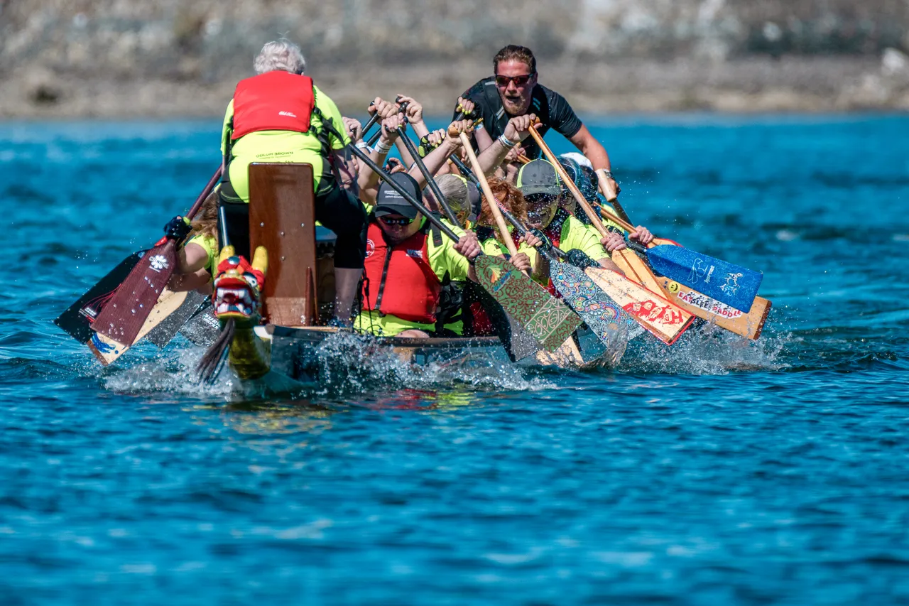 Group paddling - 2