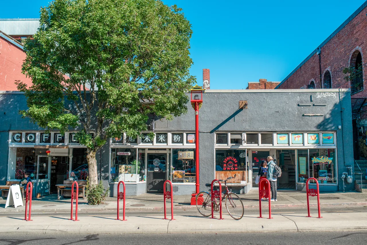 Storefronts - 9 - Victoria