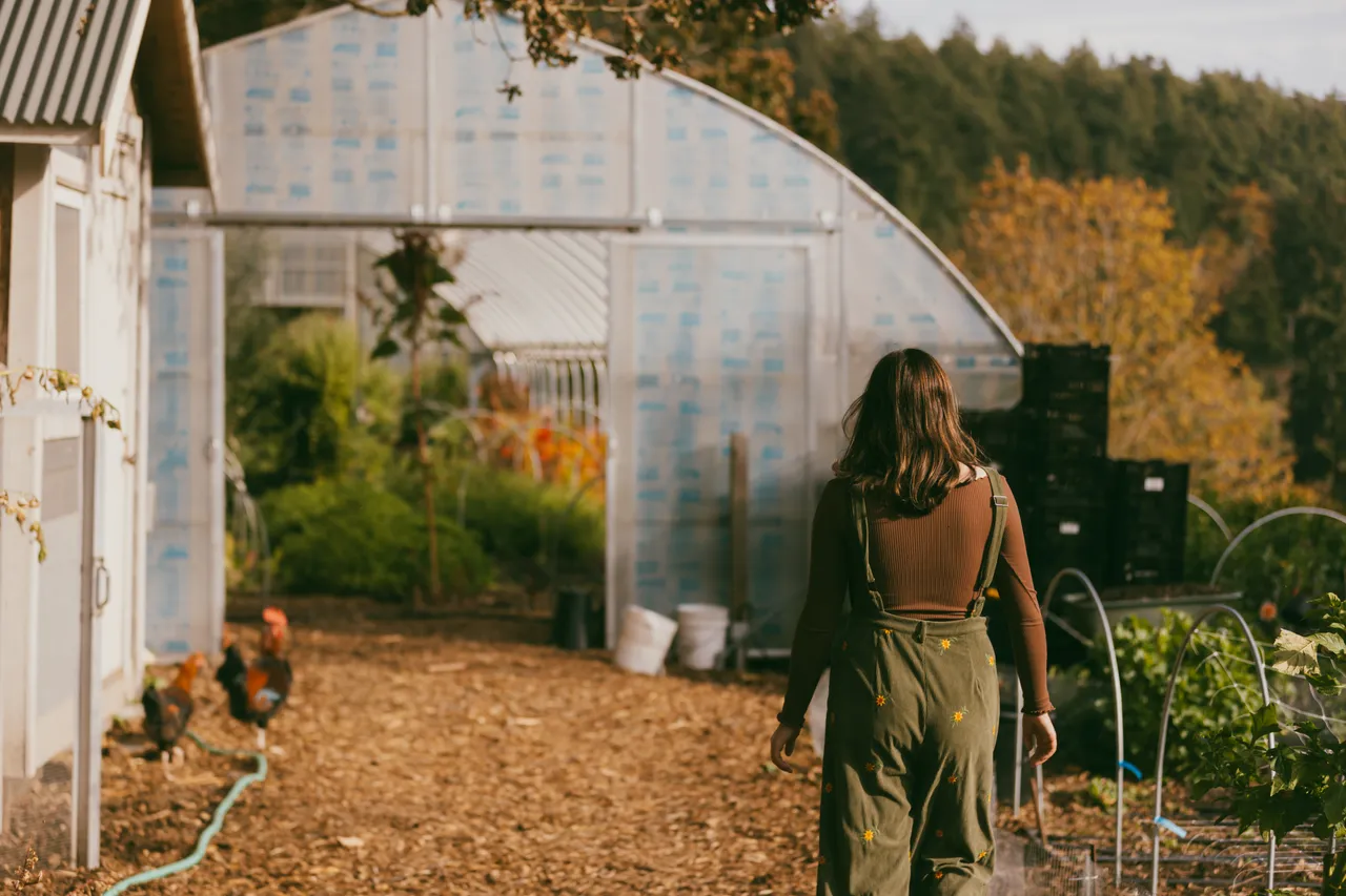 Woman at flower farm - 1 - Twyla's Flower Farm