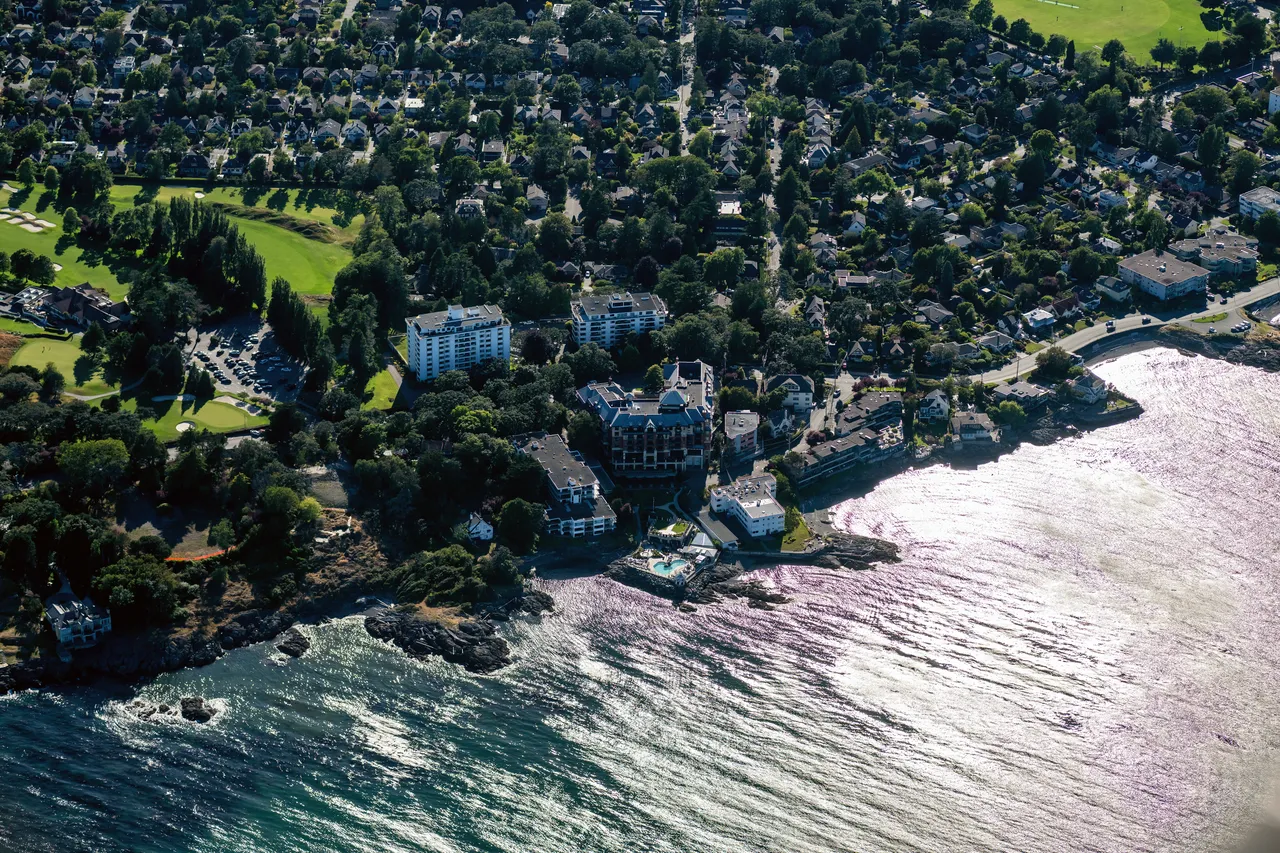 Oak Bay Aerial 8
