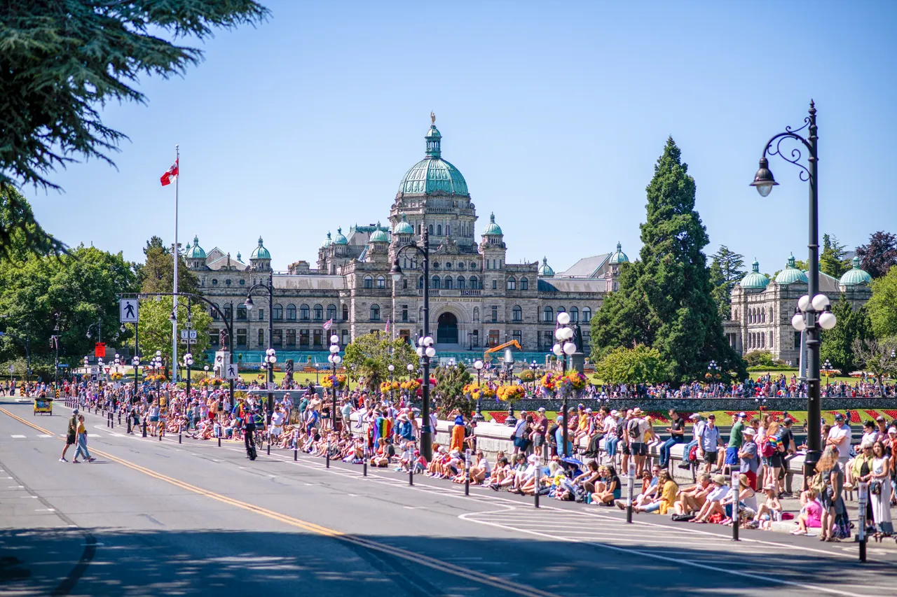 Crowd outside of parliament - 1 - Victoria