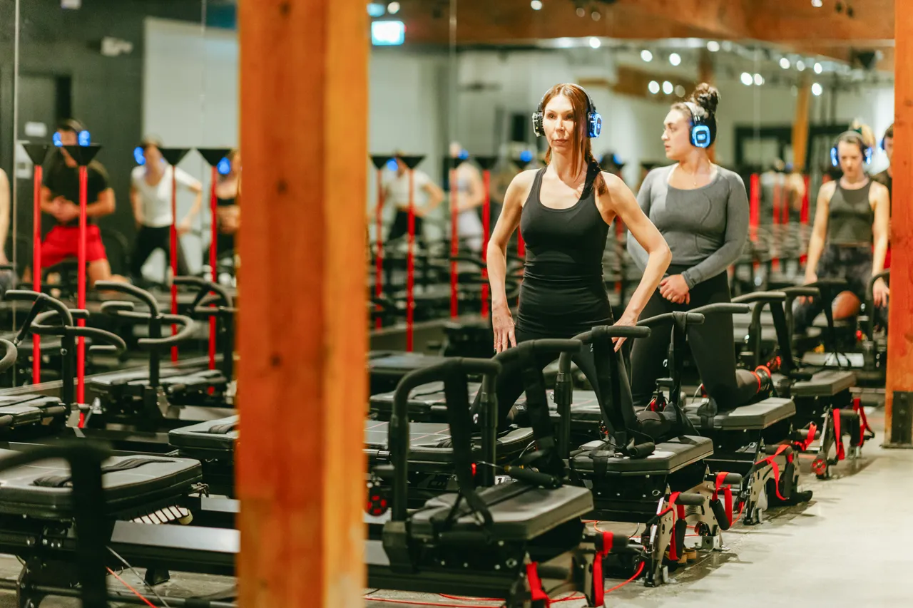 Woman exercising - 4