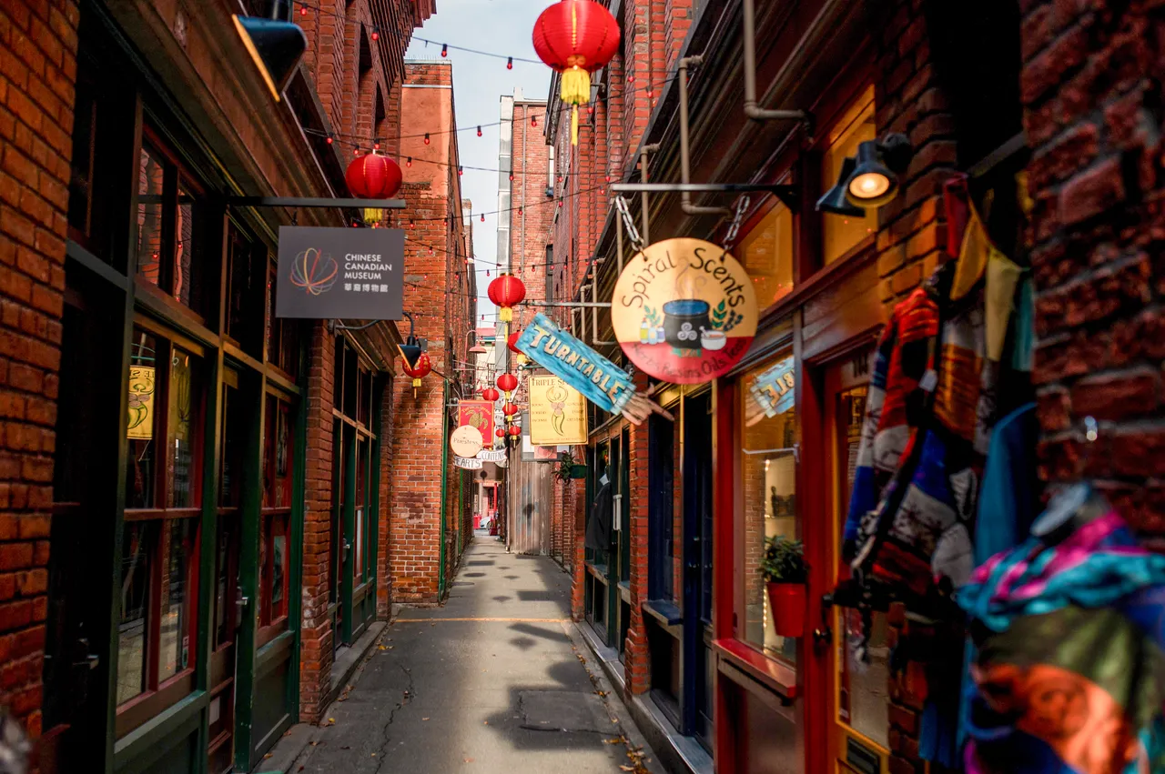 Fan Tan Alley - 1 - Victoria