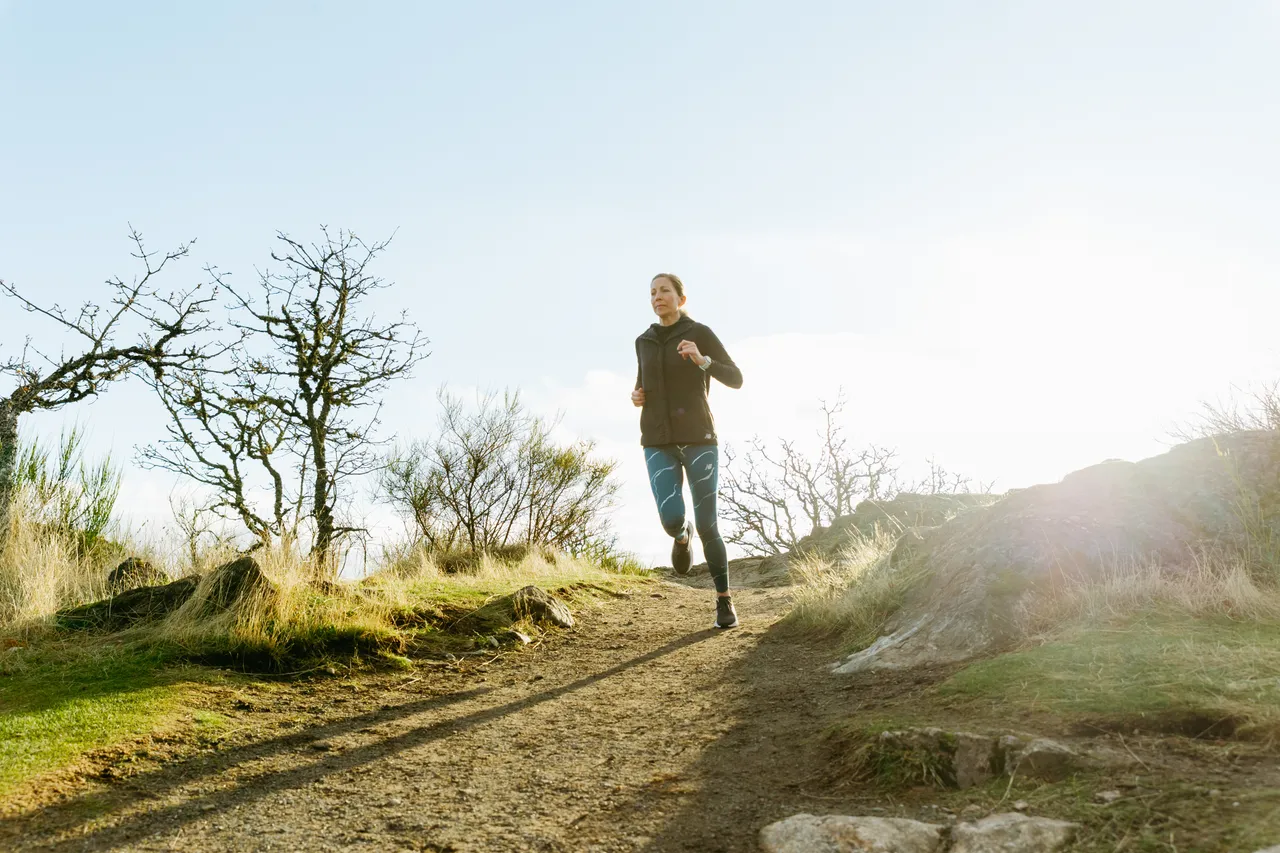 Woman running - 7