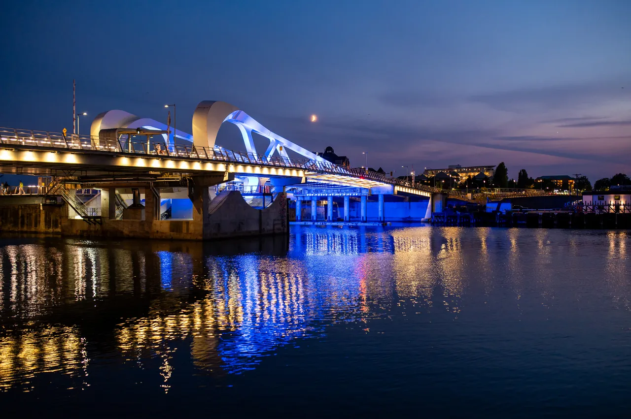Crescent Moon Over the Illuminated Johnson Street Bridge