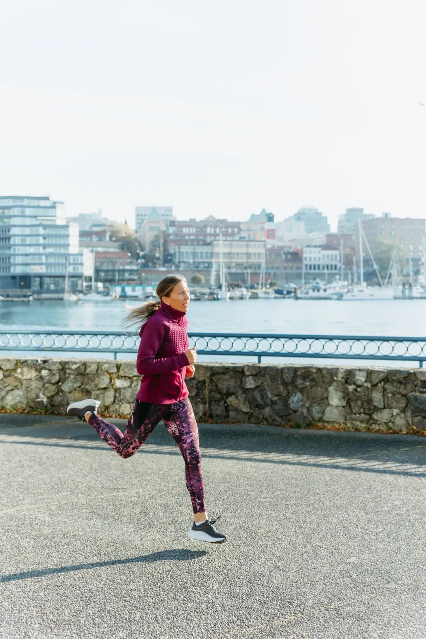 Woman running - 8