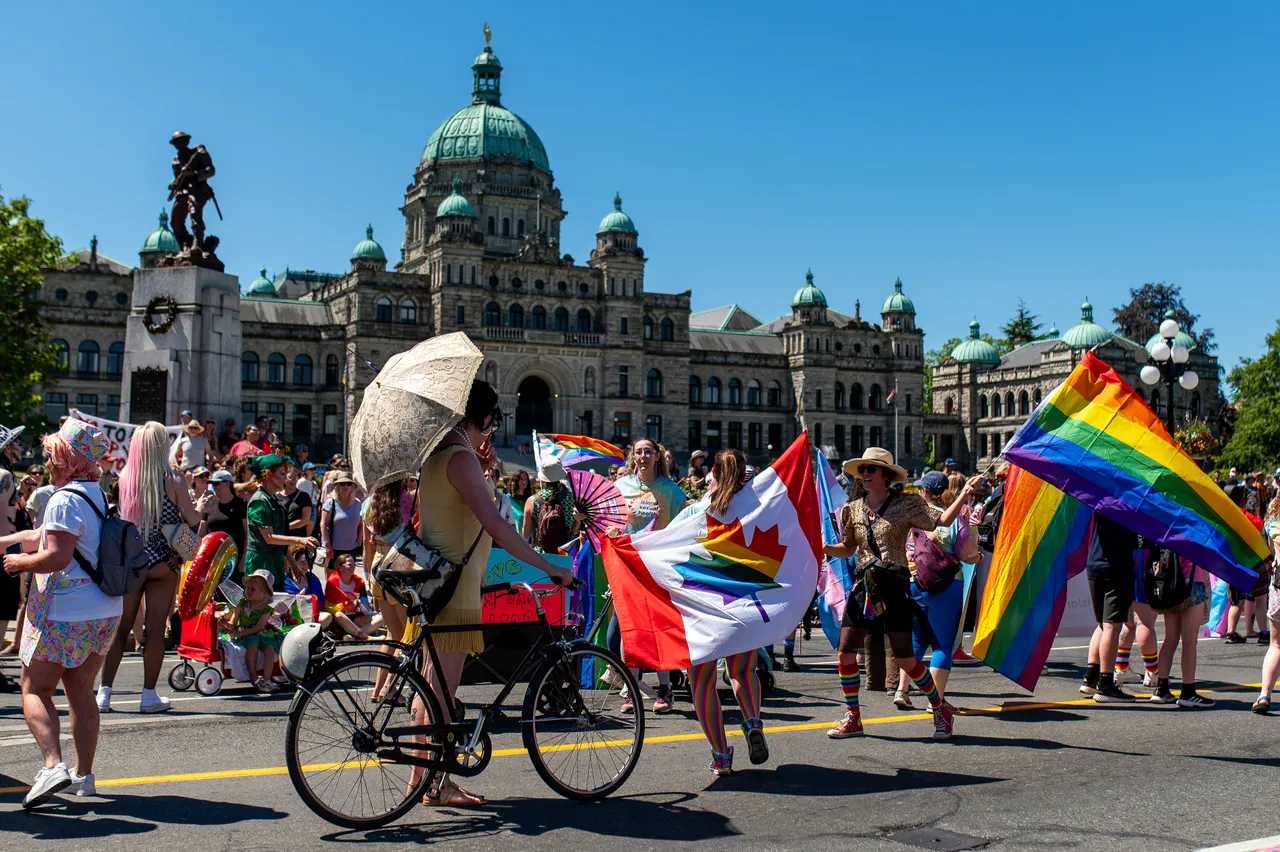 Pride parade - 28 - Victoria