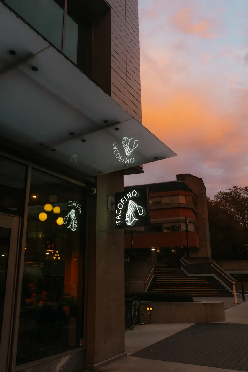 Storefront at night - 6 - Tacofino - Victoria