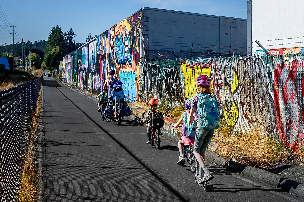 E&N Trail Mural Art