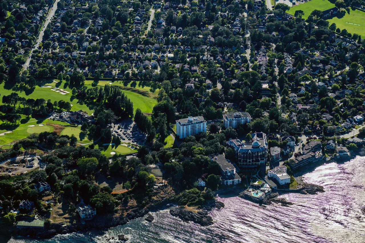 Oak Bay Aerial Hotel and Housing